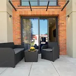 Przy Tezni Apartment *